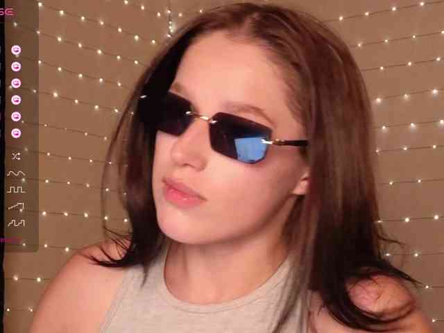 _Eliisssbc_ webcam
