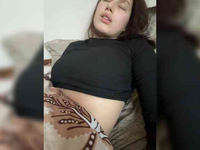 _Alyaaaaa_bc_ webcam