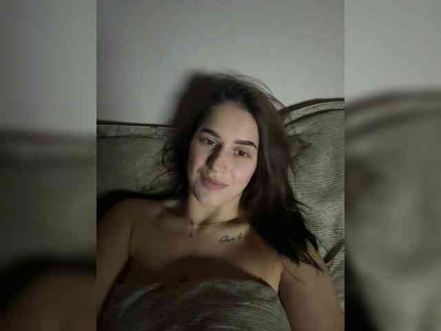 _Alyaaaaa_bc_ webcam