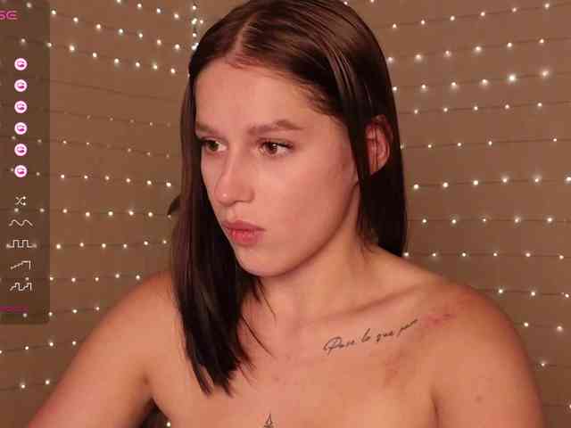 _Eliisssbc_ webcam