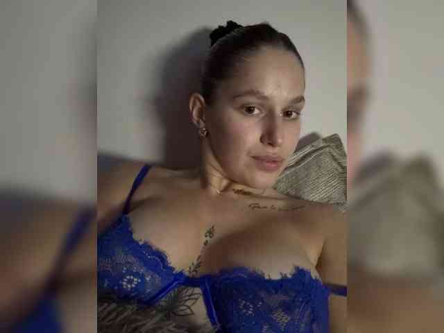 _Alyaaaaa_bc_ webcam