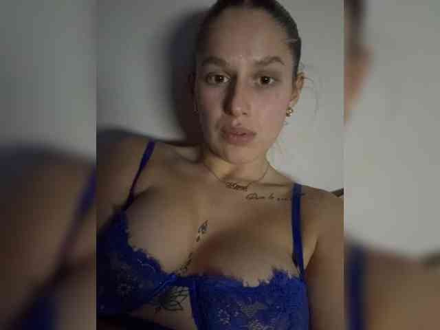 _Alyaaaaa_bc_ webcam