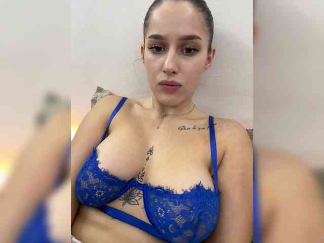 _Alyaaaaa_bc_ webcam