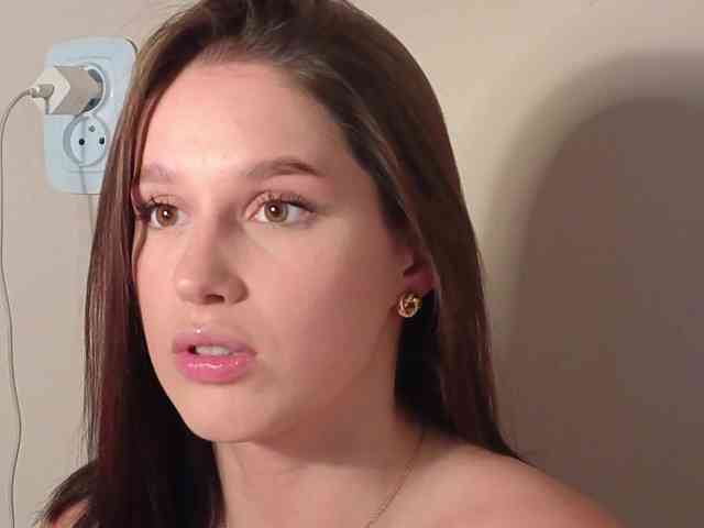 _Alyaaaaa_bc_ webcam