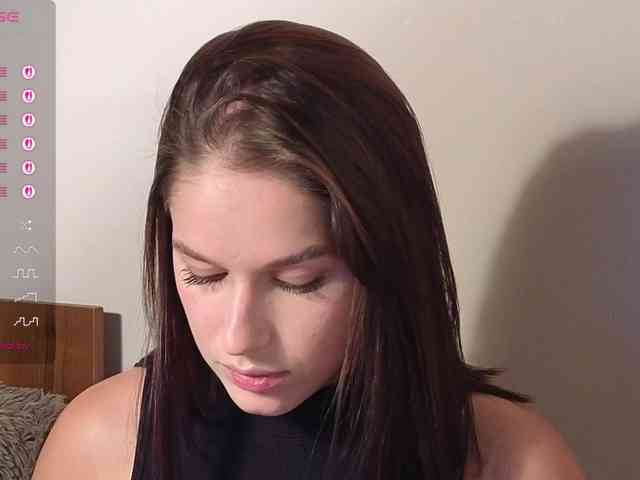 anochkafoxgirl-1 Live Webcam on BongaCams