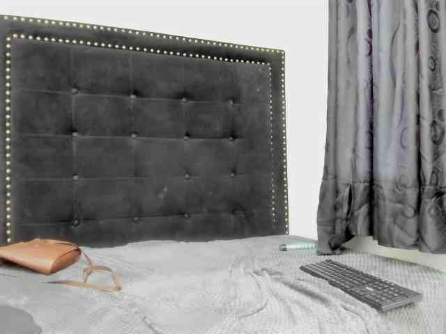 Shanayakops Live Webcam on BongaCams