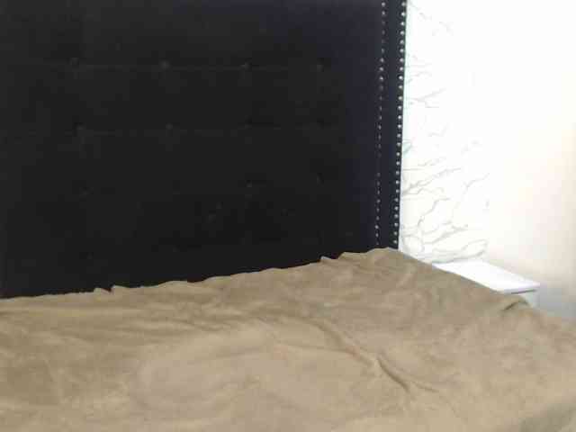 Shanayakops Live Webcam on BongaCams