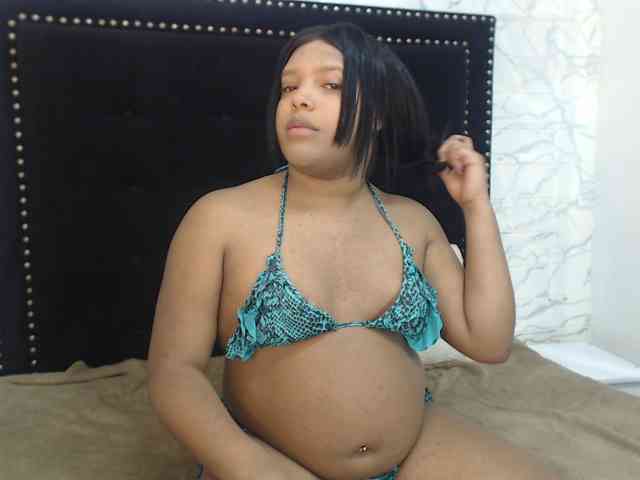 Shanayakops Live Webcam on BongaCams