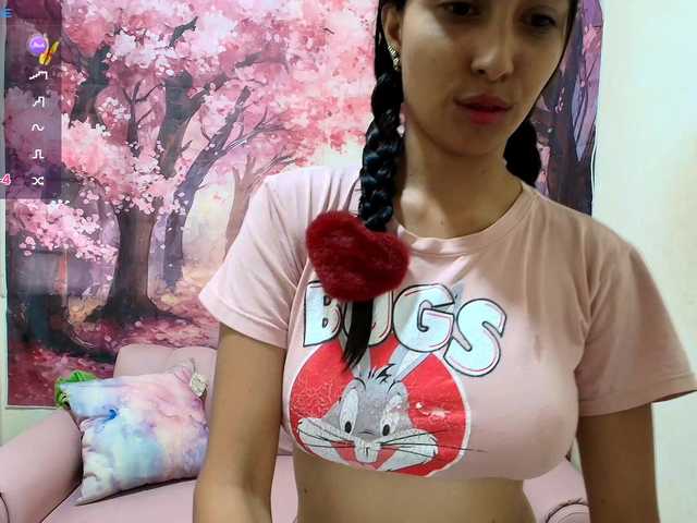 mia18xxx webcam bongacams model stream image