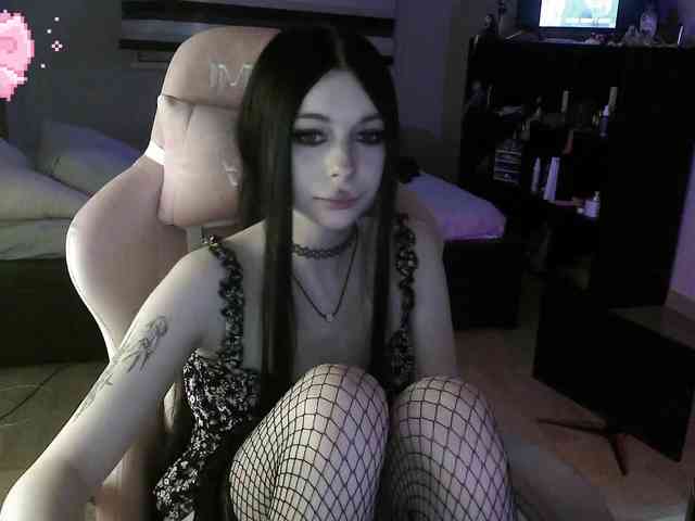 dolls_tear webcam