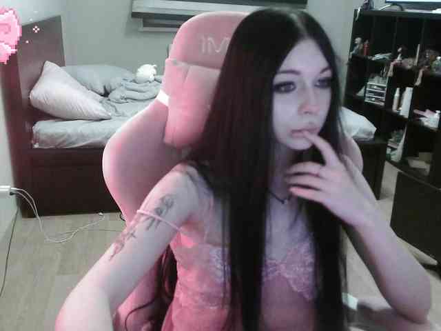 dolls_tear webcam