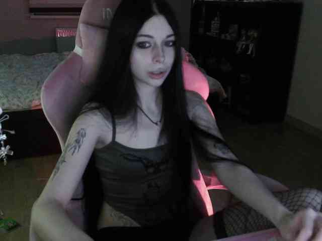 dolls_tear webcam