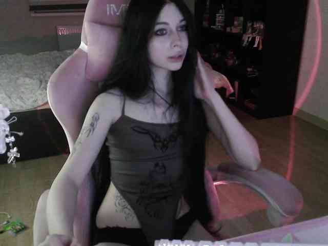 dolls_tear webcam