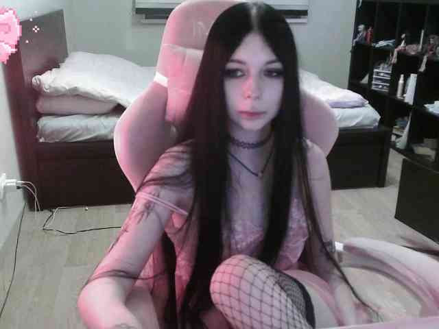 dolls_tear webcam