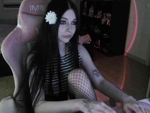 dolls_tear webcam