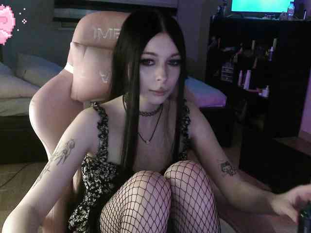 dolls_tear webcam