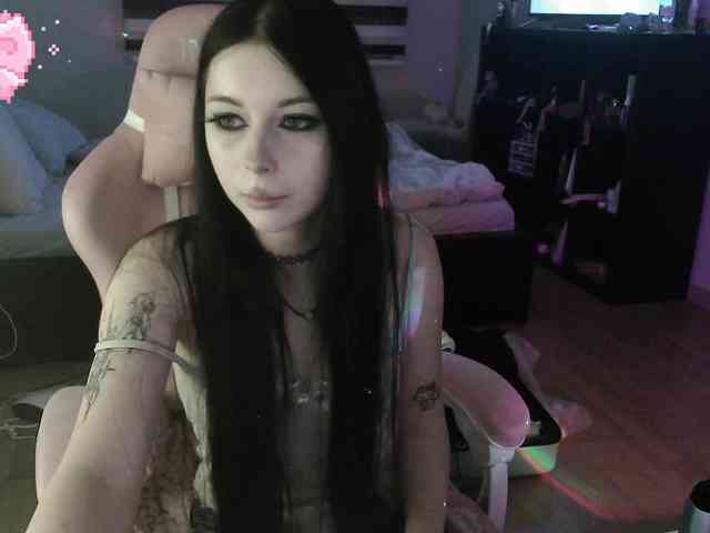 dolls_tear webcam