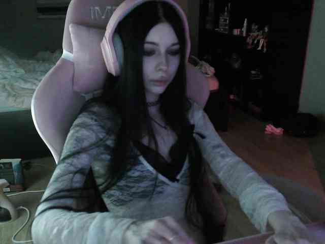 dolls_tear webcam