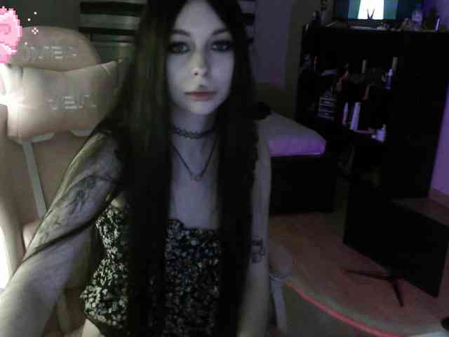 dolls_tear webcam