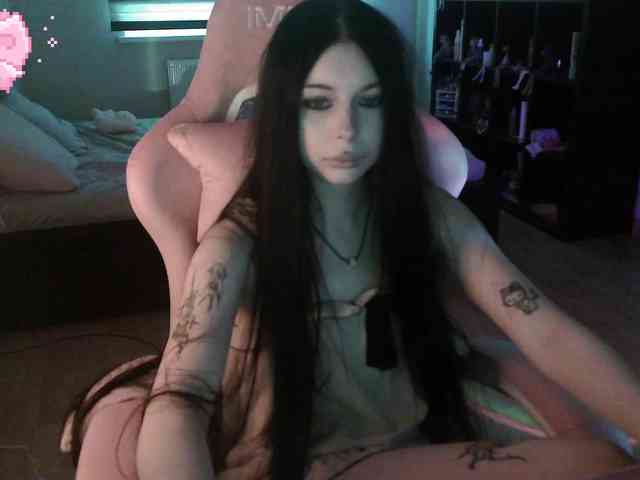 remiaa Live Webcam on BongaCams