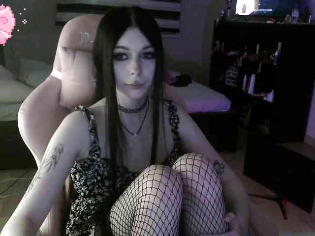 dolls_tear webcam