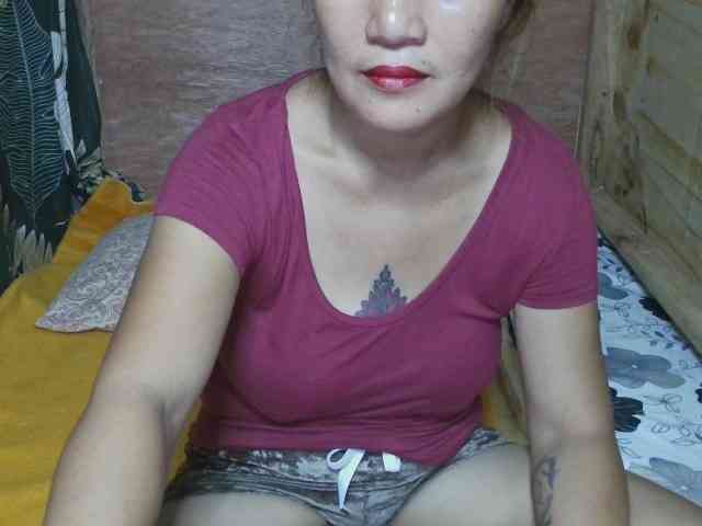 matureluverr38 webcam