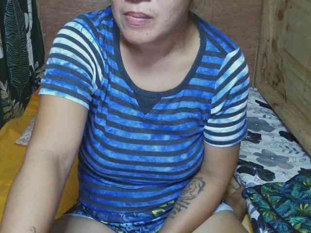 matureluverr38 webcam