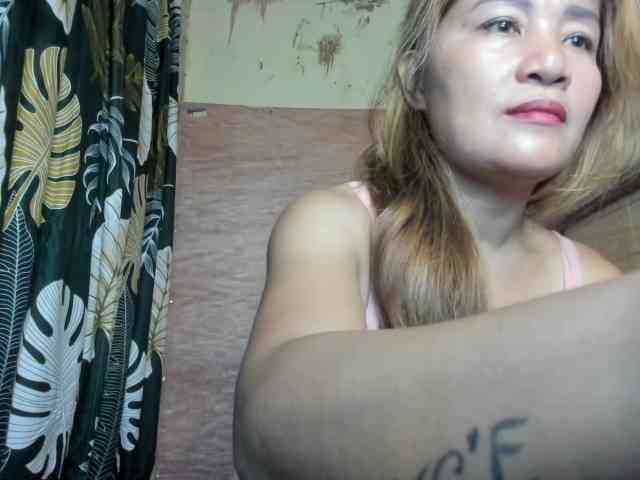 matureluverr38 webcam