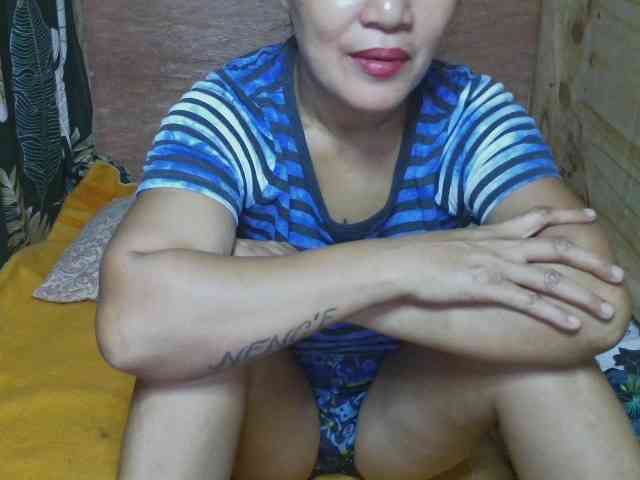 matureluverr38 webcam