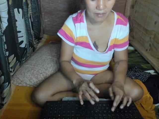 matureluverr38 webcam