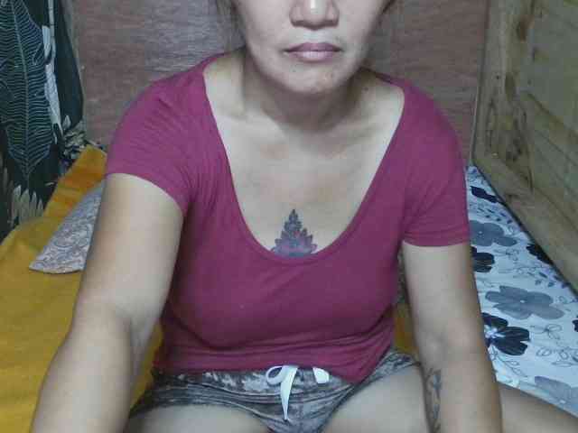 matureluverr38 webcam