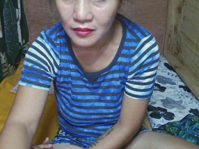 matureluverr38 webcam