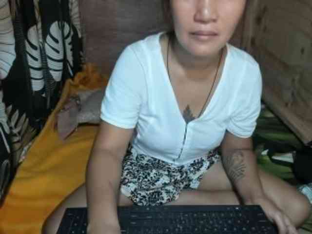matureluverr38 webcam
