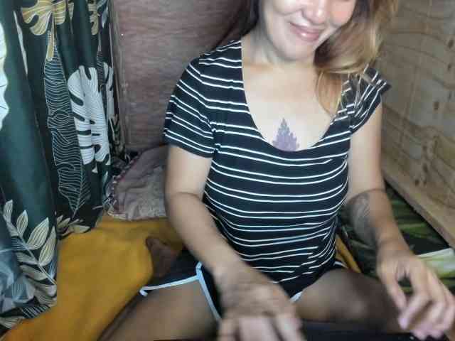 matureluverr38 webcam
