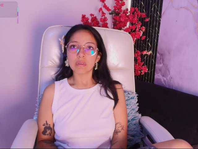 Valery-wang's BongaCams show and profile