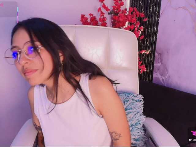 Valery-wang's BongaCams show and profile