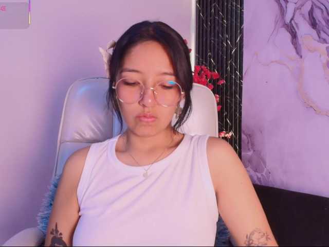 Valery-wang's BongaCams show and profile