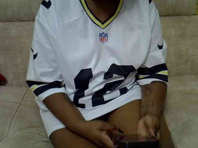 Tooprettygirl2 webcam