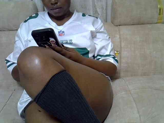 Tooprettygirl2 webcam