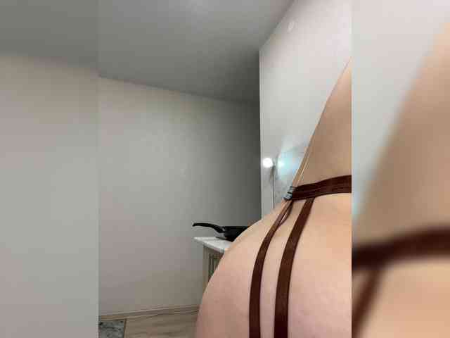 Emmagoodgirl webcam