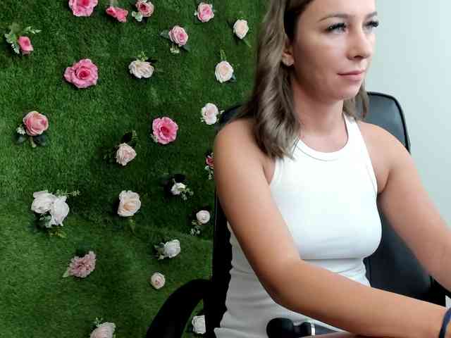 MiaSparkk webcam