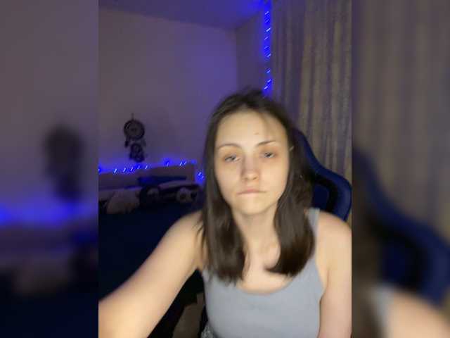 SilverSaya's BongaCams show and profile