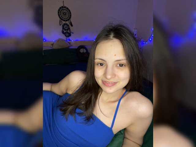 SilverSaya's BongaCams show and profile