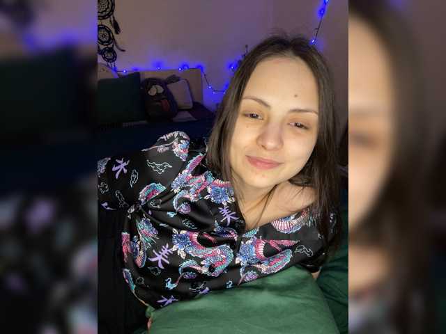 SilverSaya's BongaCams show and profile