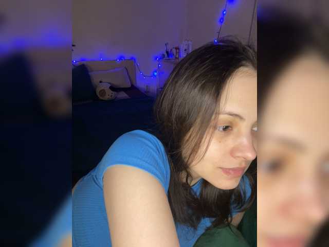 SilverSaya's BongaCams show and profile