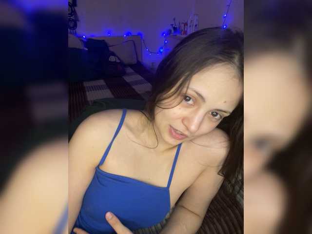 SilverSaya's BongaCams show and profile