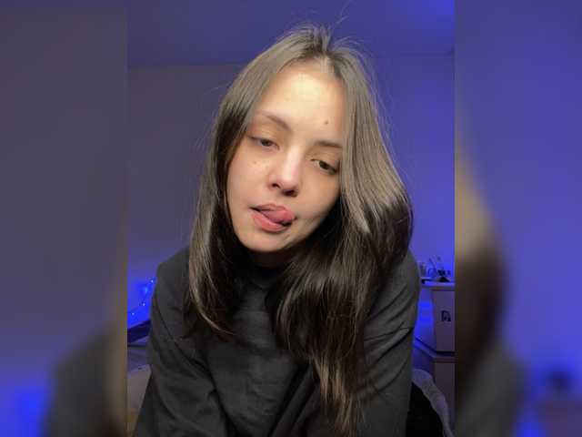 SilverSayaвебкам видео 