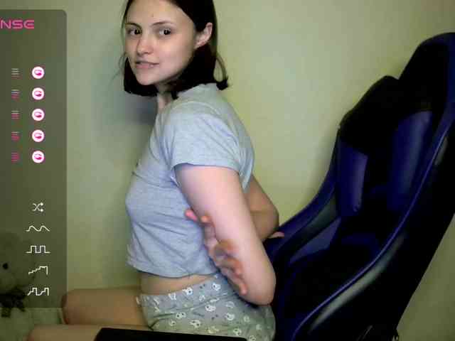 SilverSaya webcam