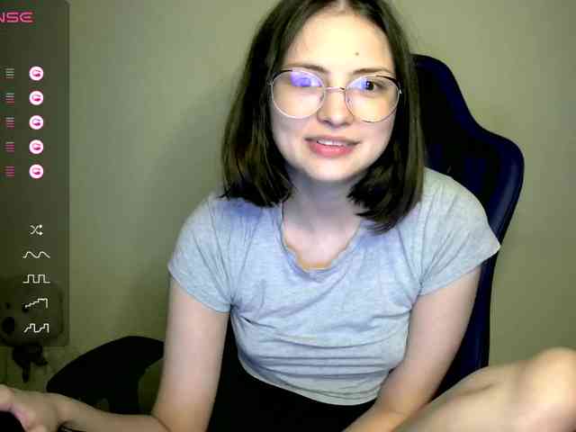 SilverSaya webcam