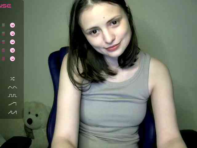 SilverSaya webcam